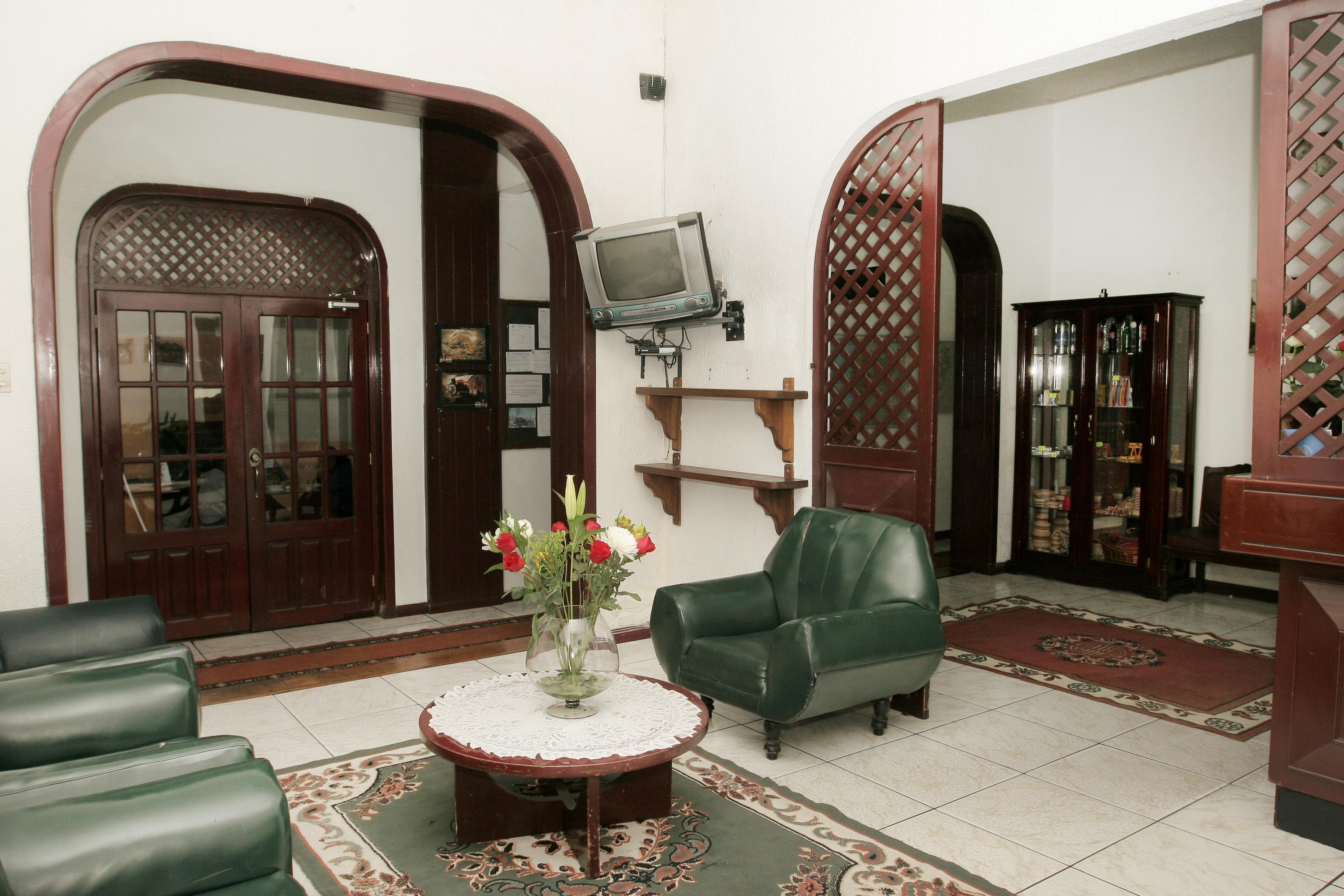 Hotel Huasi Continental Кито Экстерьер фото