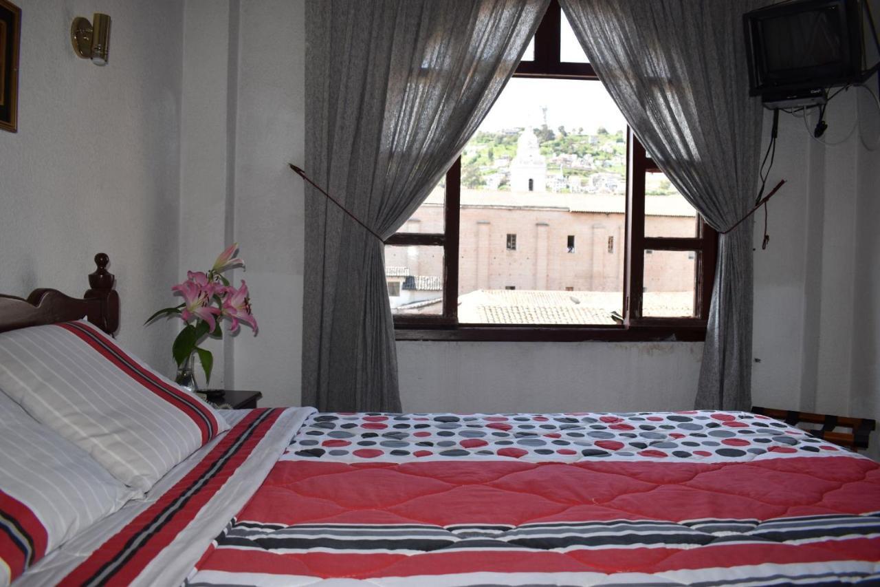 Hotel Huasi Continental Кито Экстерьер фото