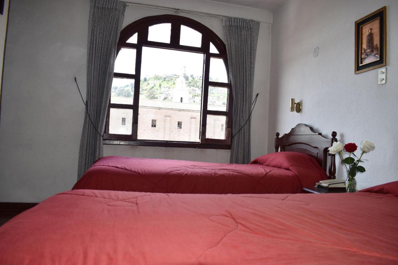 Hotel Huasi Continental Кито Экстерьер фото